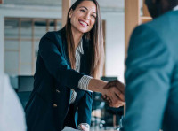 Chez Guy Hoquet, on recrute et on forme